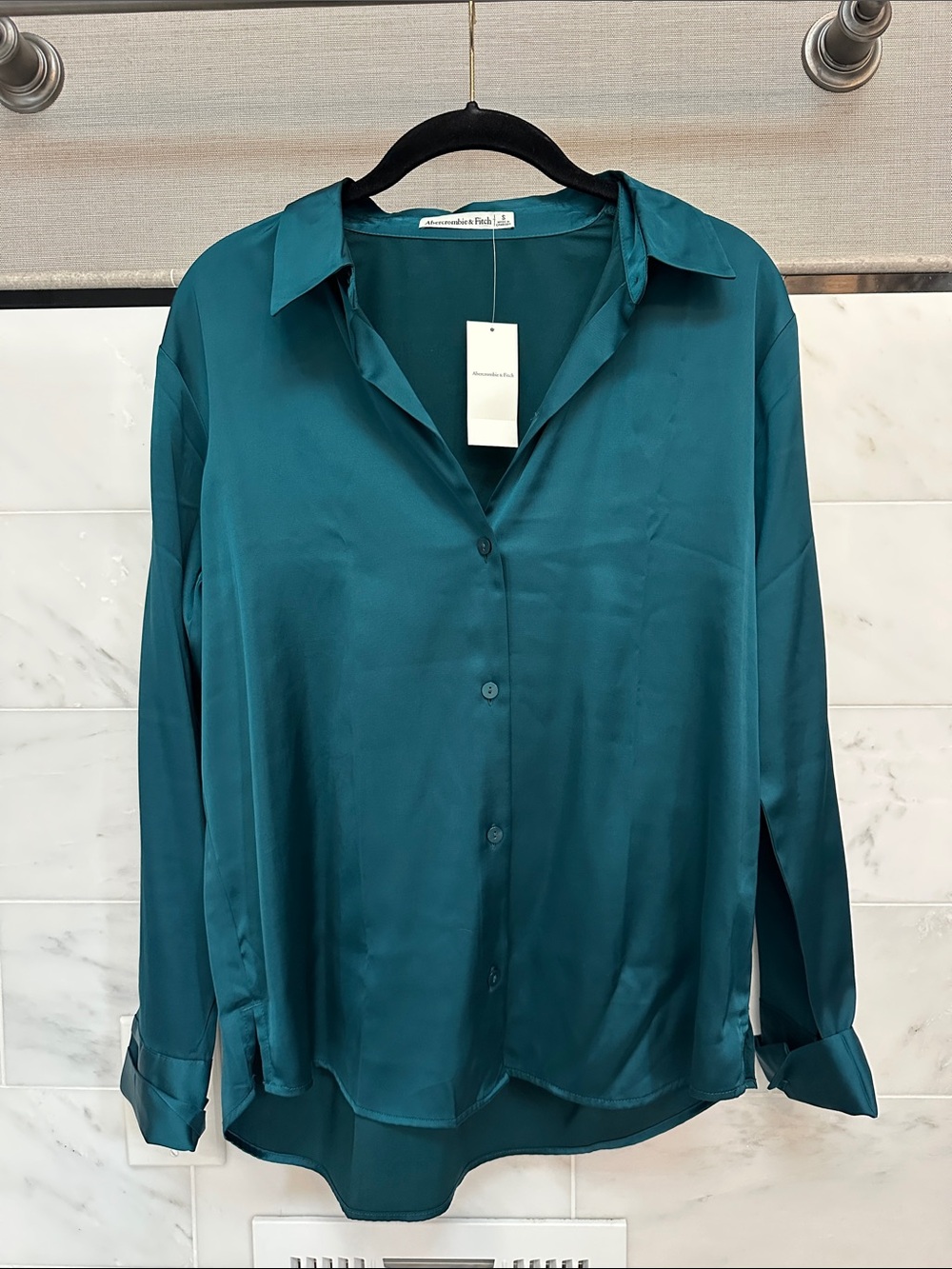 Abercrombie & Fitch Silk Button Down